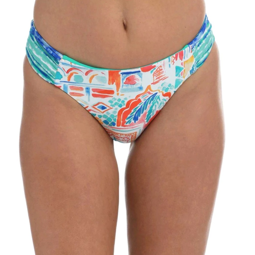 La Blanca: Terra Italia Side Shirred Hipster Bottom - Picture 6 of 14
